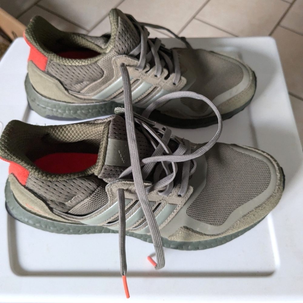 Adidas Ultraboost S&L running shoes